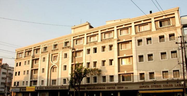 Shree Venakteshwara Hotel